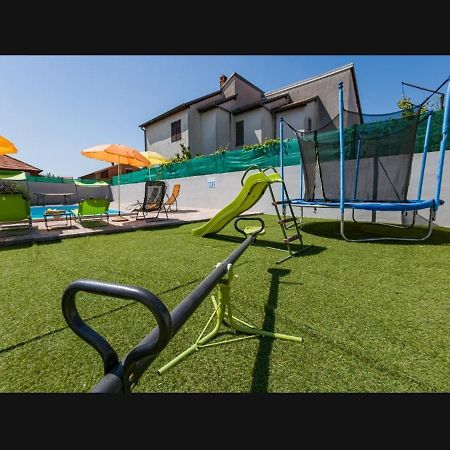 Zale Apartmani Zadar Eksteriør billede