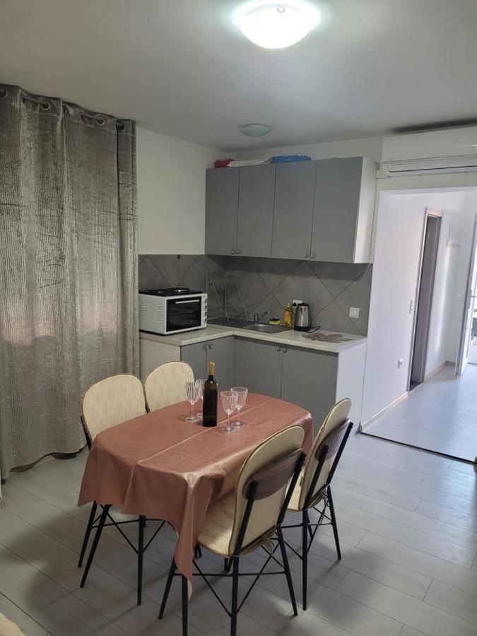Zale Apartmani Zadar Eksteriør billede